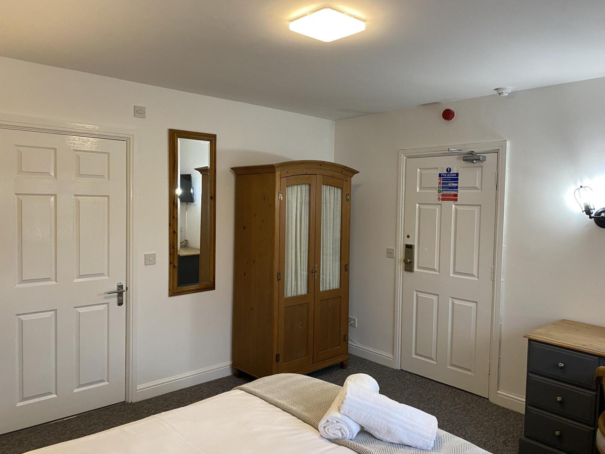 The Roade House Hotel Room photo