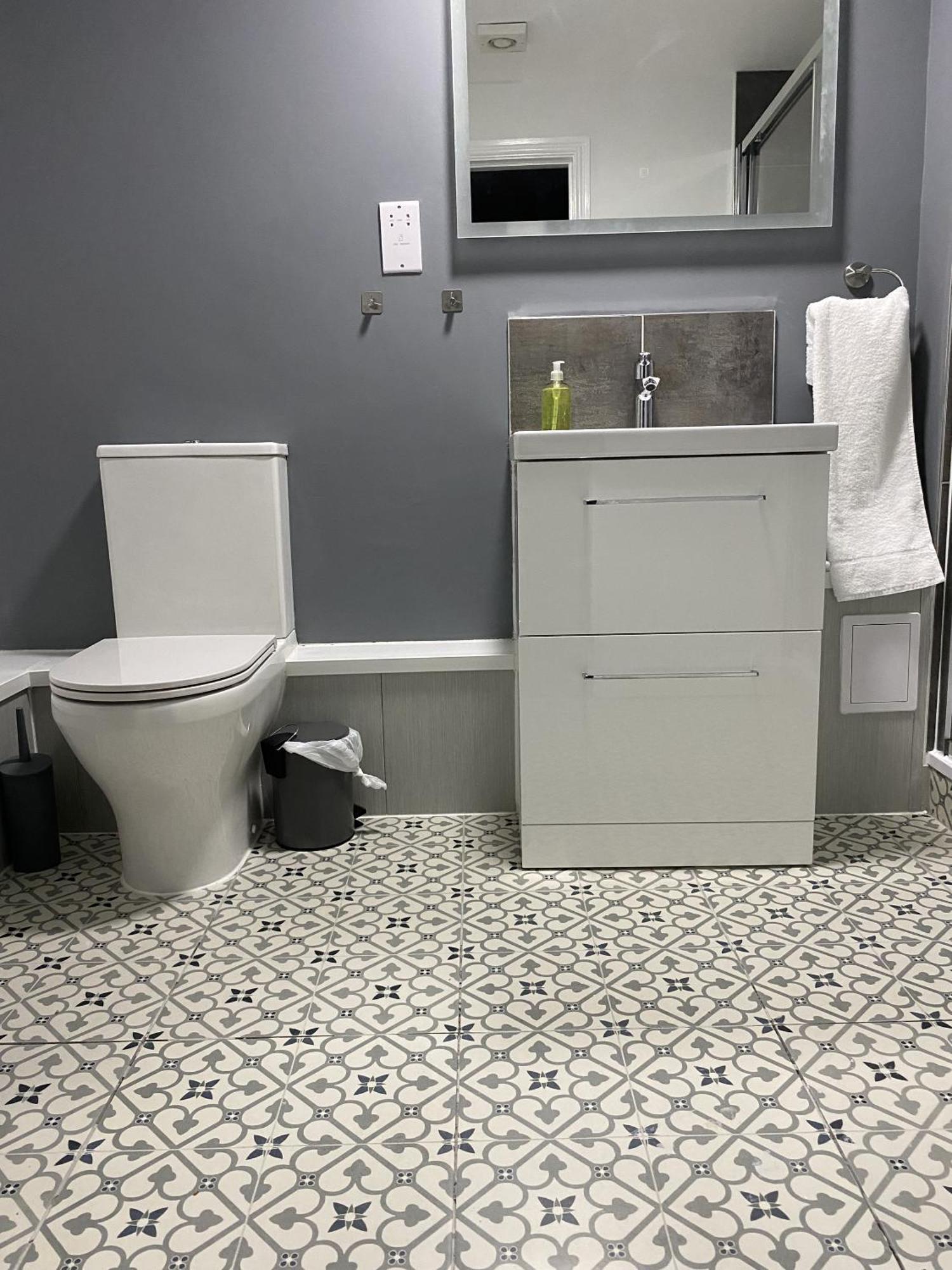 The Roade House Hotel Room photo
